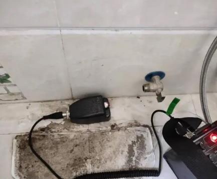 肇庆市屋顶漏水维修公司分享下卫生间漏水的危害及解决方法